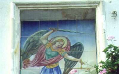 Retablo Cerámico de San Miguel Arcángel